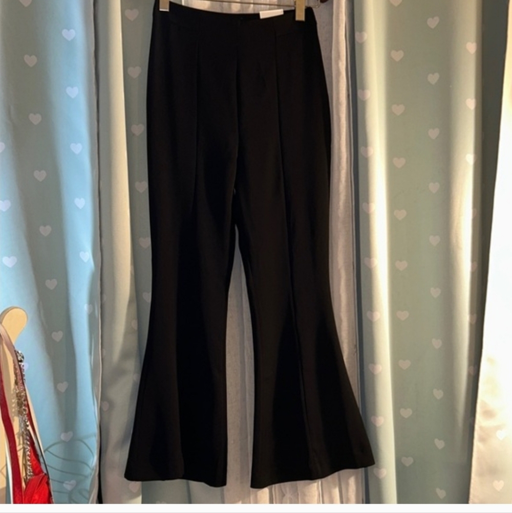 NWT Express Size 8S Black Flare Pants